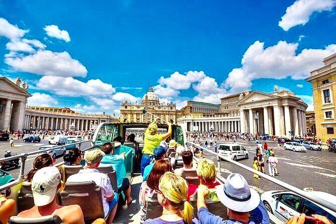 Rome Hop On Hop Off Open Bus + Vatican Museum Sistine Chapel Tour| Fast Track - Price and logistics: is $196.64 worth it?
