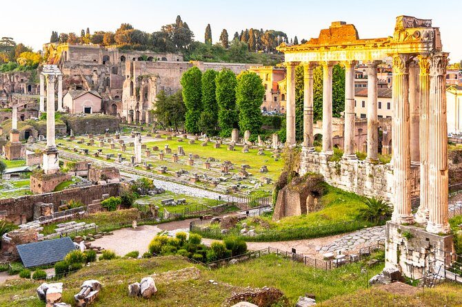 Rome in 2 Days Colosseum, Vatican and Appian Way Catacombs Tours - St. Peter’s Basilica: privileged access, with real-world caveats