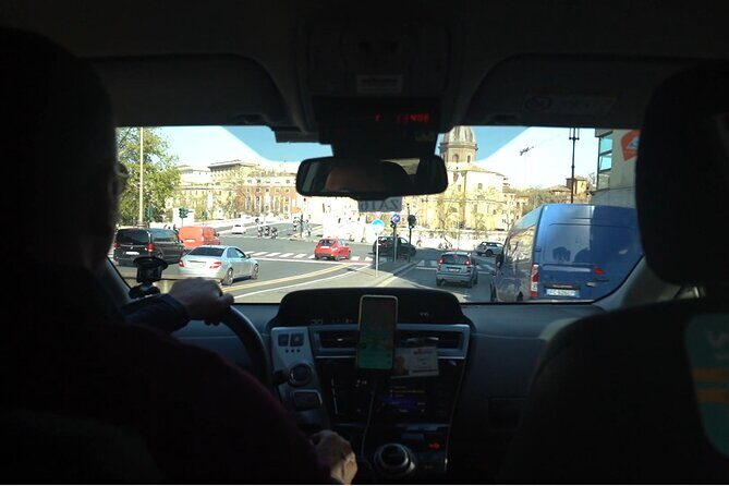 Rome in 2 Hours: Private Photo Tour of Iconic Monuments - Piazza di Spagna and the Spanish Steps angle with Barcaccia