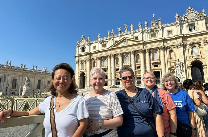 Rome in A Day Tour: Vatican, Sistine, Colosseum, Trevi & Pantheon - Piazza Navona: Bernini’s fountain in a Roman street theater