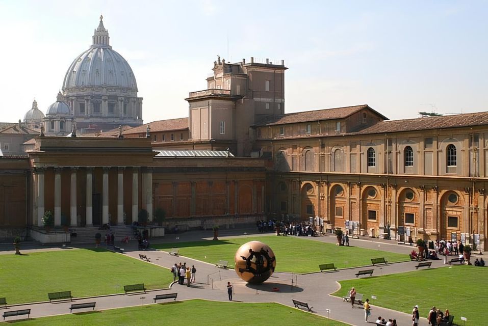 Rome in a day: Vatican, Colosseum and Forum Private Tour - Vatican Museums: World-Class Art, Plus a Real-Life Calendar Warning