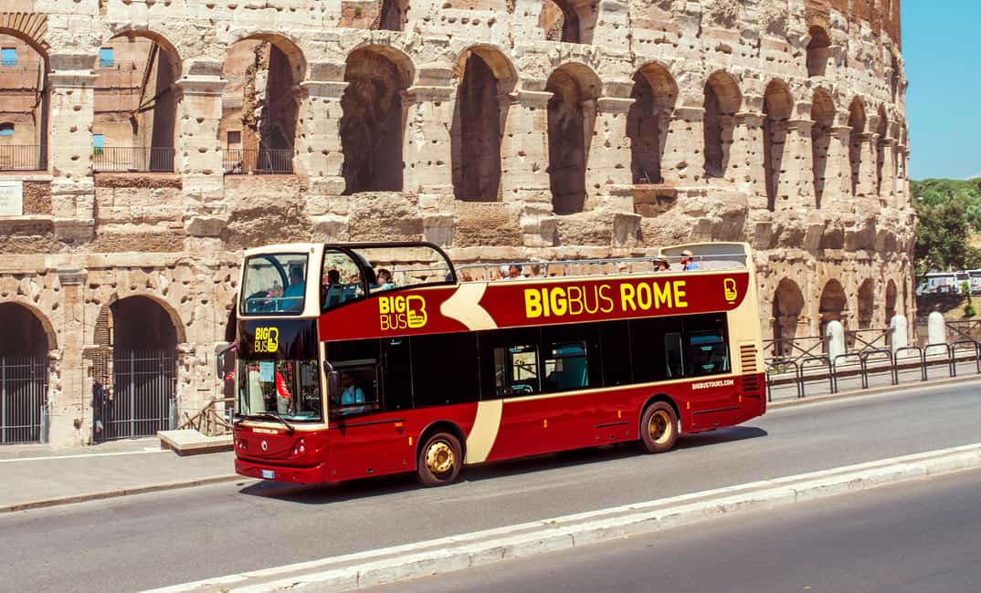 Rome: IoBus&RomeBoat Hop-On Hop-Off Bus and Boat Combo - Audio commentary that makes Rome feel connected