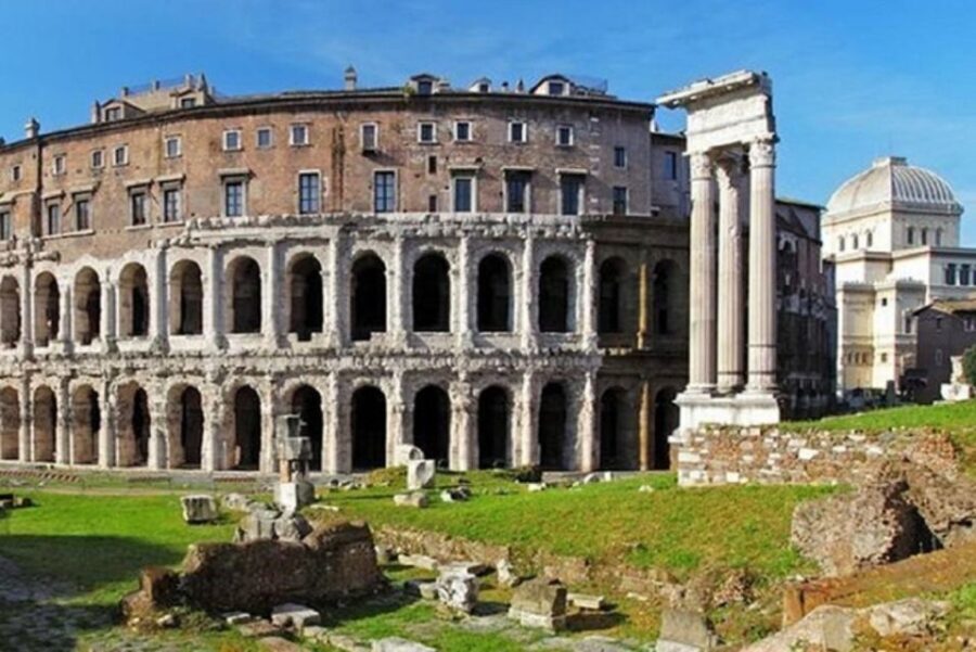 Rome: Jewish Ghetto and Trastevere, Half Day Walking Tour - Santa Maria in Trastevere Square: the finish line with a church moment