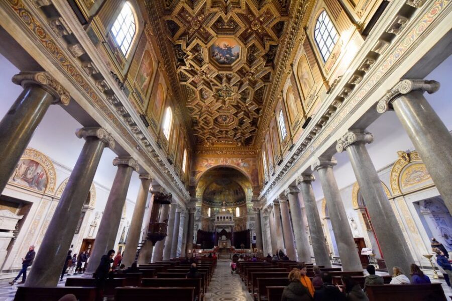 Rome: Jewish Ghetto, Great Synagogue & Trastevere Tour - Over the Tiber and onto Tiber Island