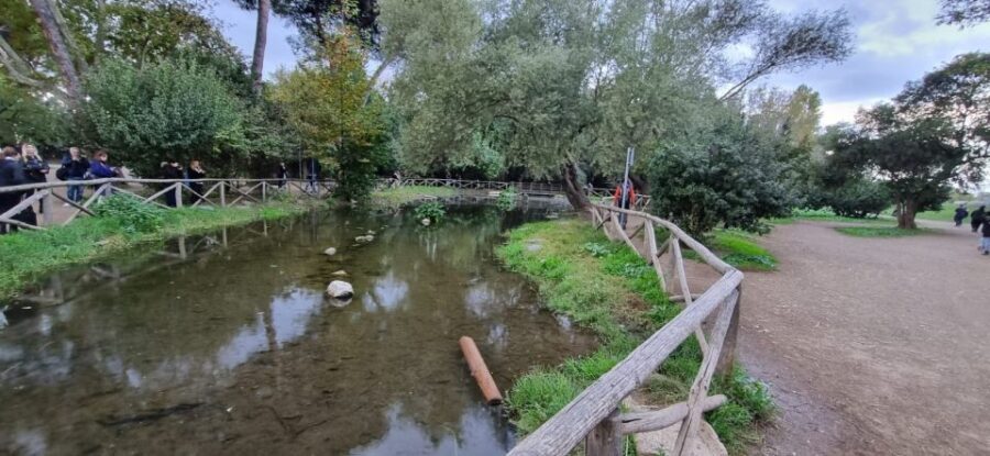 Rome: Mini hike to the ancient Parco degli Acquedotti - Pigneto to the Park of the Aqueducts: how this hike feels