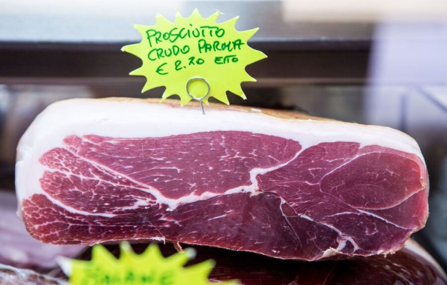 Rome: Monti Neighborhood Lunch or Dinner Food Tour - Drinks Pairing Options: Wine, Beer, or Alcohol-Free