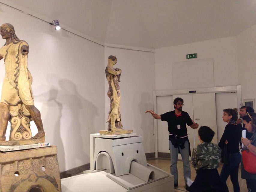 Rome: National Etruscan Museum Private Tour - Etruscan Art in Context: Statues, Weapons, Sarcophagi, and Jewels