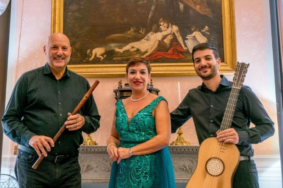 Rome: New Year's Concert at Palazzo Doria Pamphilj with Tour - Fire Hall finale: live Baroque music on original instruments