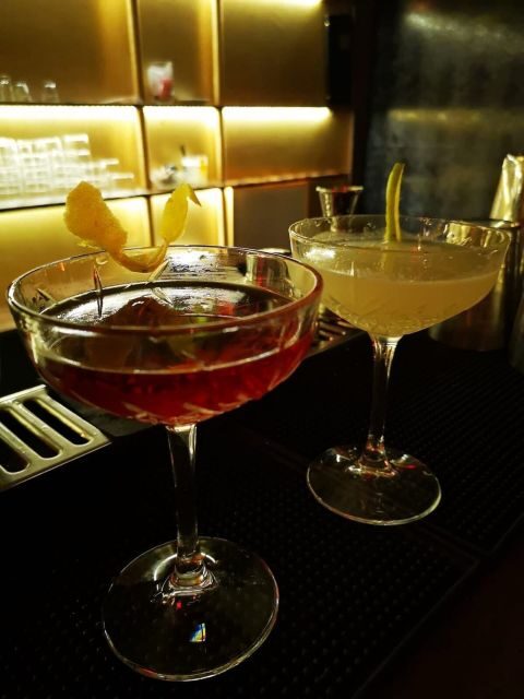 Rome: Night Life Walking Tour and Burlesque Show Entry - Should you book this Rome Night Life and Burlesque Show tour?