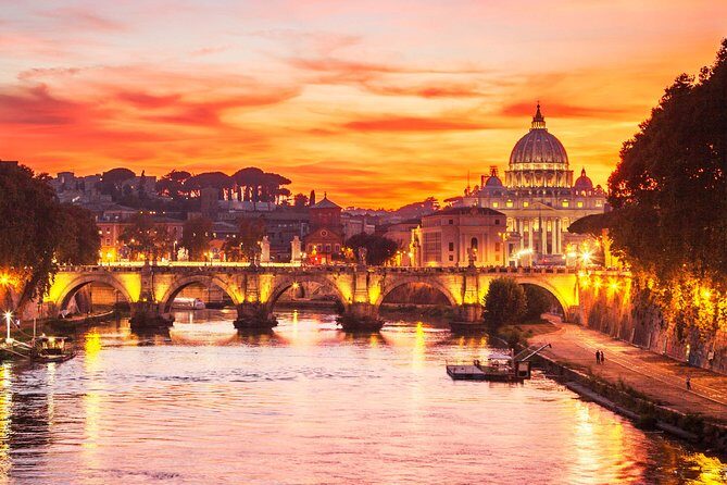 Rome Night Photo Tour - St. Peter’s Basilica: shooting Vatican night light without losing detail
