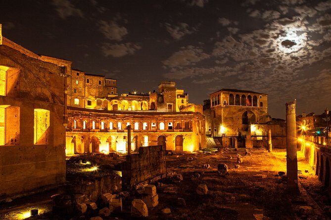 Rome Night Photo Tour - Capitoline Hill, Monument to Vittorio Emanuele II, and the Imperial Fori views