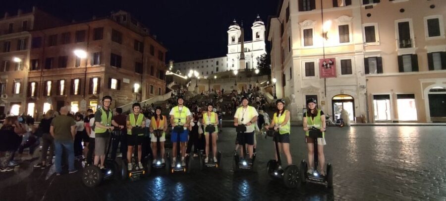 Rome: Night Segway Tour - Trevi Fountain: The Famous Moment With Breathing Room