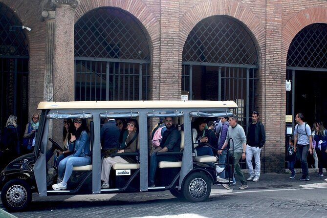 Rome Night Tour Highlights by Luxury Golf Cart - Piazza Navona, Spanish Steps, and the viewpoint sweep