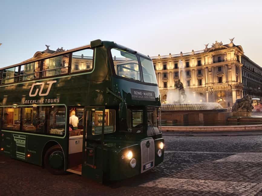 Rome: Nighttime Tour by Open-Top Bus with Tasting Stop - Piazza Venezia and the Colosseum at night: the big payoff
