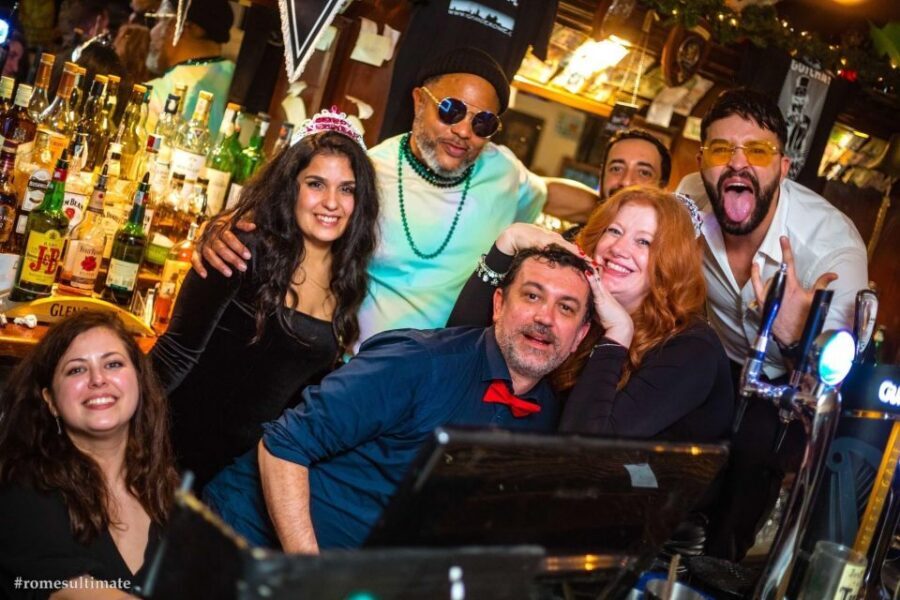 Rome: NYE Pub Crawl and Club - Two other pubs with welcome shots: what to expect between venues