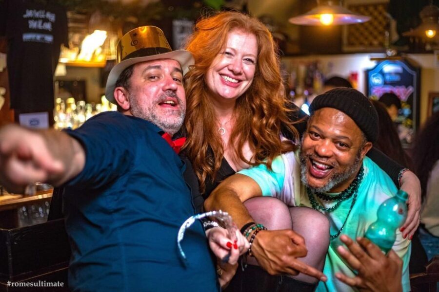 Rome: NYE Pub Crawl and Club - Meeting at the Highlander Pub: what to do before the fun starts
