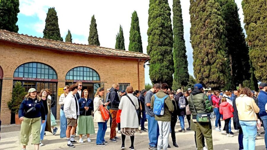 Rome: Official Catacombs Guided Tour with Golf Cart Shuttle - Via Marco Aurelio: finding the meeting point without stress