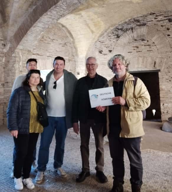 Rome: Ostia Antica Guided Tour in German with Tickets - First impressions at the meeting point and security check