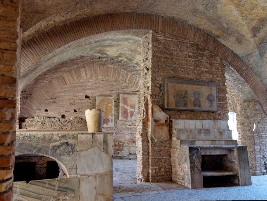 Rome: Ostia Antica Private Walking Tour with Skip-the-Line - The skip-the-line win: meeting at the ticket office and getting to the story