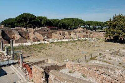 Rome: Ostia Antica Tour From Rome - Meeting at Piazzale Ostiense and riding the train the smart way
