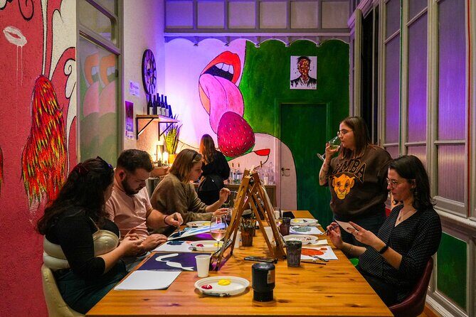 Rome: Paint & Sip Experience in Piazza Navona - The instructor touch: clear help beats art intimidation