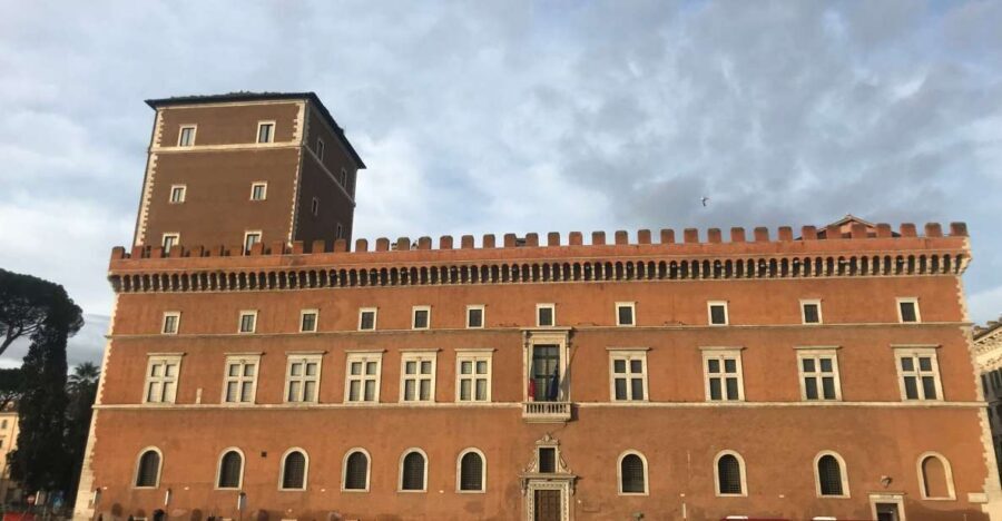 Rome: Palazzo Venezia Reserved Entrance with Museum - Palazzo Venezia (Venice Palace): what you’ll see and why it’s more than a pretty museum