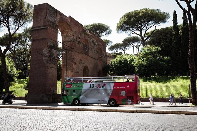 Rome: Panoramic sightseeing Bus Tour + City Highlights Audioguide - Nine stops through central Rome: what each area sets you up for