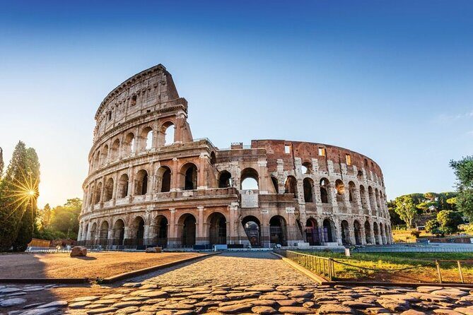 Rome: Panoramic sightseeing Bus Tour + City Highlights Audioguide - Price and value: what $22 really buys