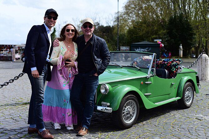 Rome Panoramic Tour by Classic Cabriolet - The Hill Views Circuit: Aventine to Gianicolo to Pincian
