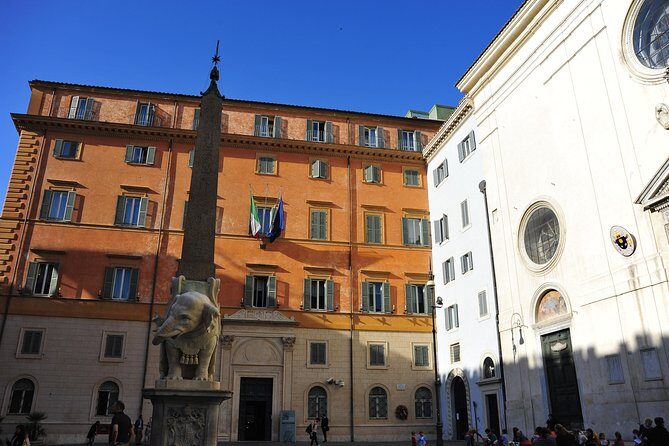 Rome Pantheon: Award Winning Gelato Tiramisu & Espresso Food Tour - Largo Chigi and the Bialetti Moka Show: coffee you can actually make at home