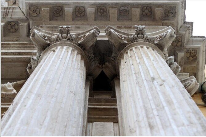 Rome Pantheon Exclusive Priority Guided Tour - Staying inside after the tour ends (and why it’s valuable)
