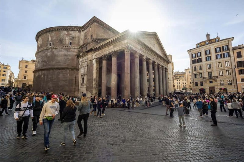 Rome: Pantheon Small-Group Guided Tour with Entry Ticket - Skip-the-line entry and headsets: small perks, big payoff