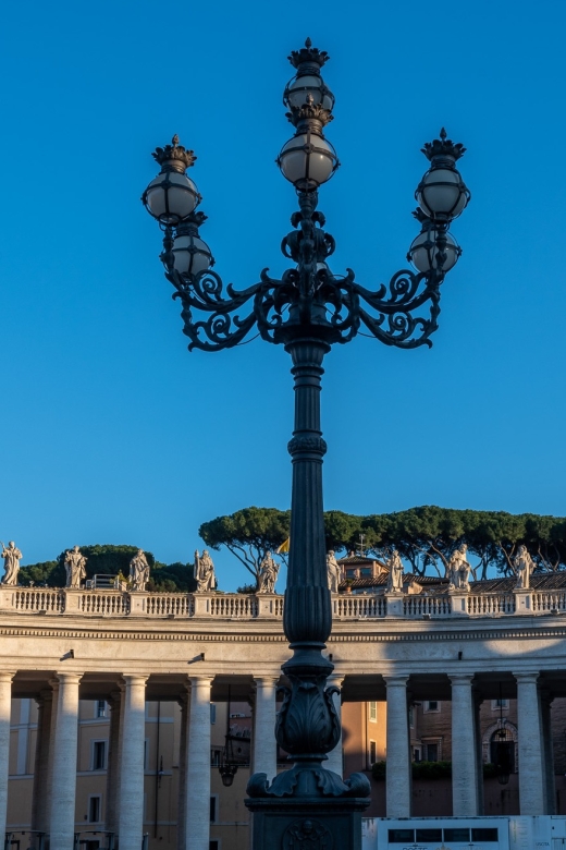 Rome: Papal Audience with Pope Leo IV - When the Pope Arrives: Speech, Homilies, Songs, and Blessings