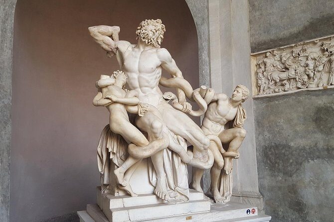 Rome :Papal Audience with Skip the Line Vatican Museums Guided Tour - Crowds, heat, and group flow (the stuff you can’t ignore)