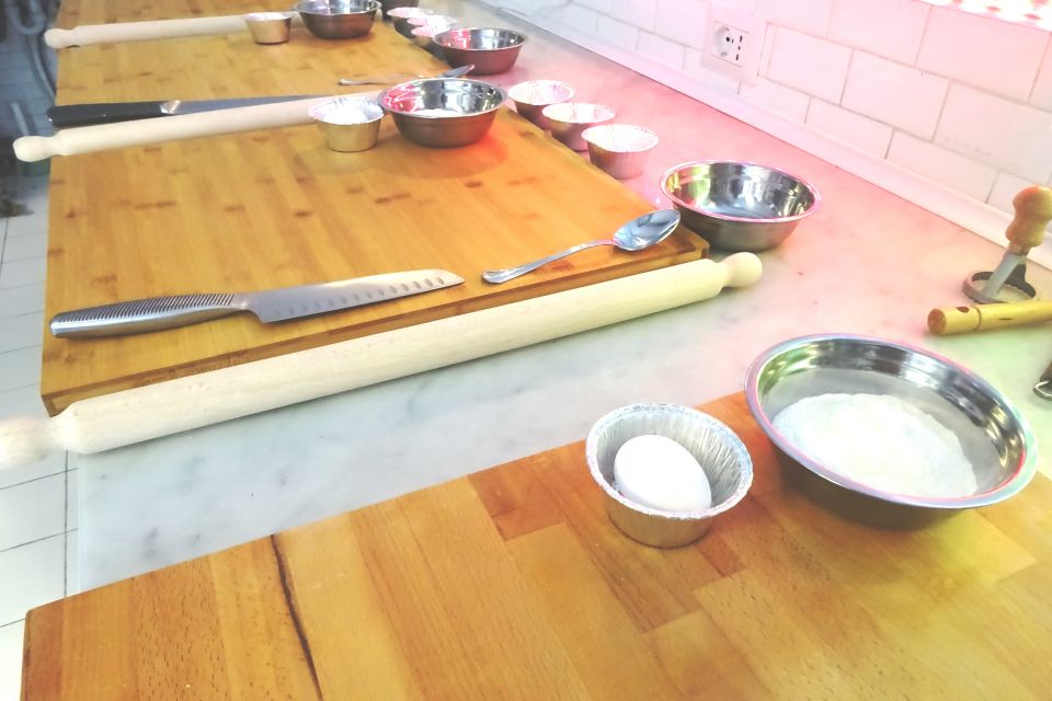 Rome: Pasta Cooking Class in a Professional Pasta Laboratory - Gluten-free and vegan without splitting the group