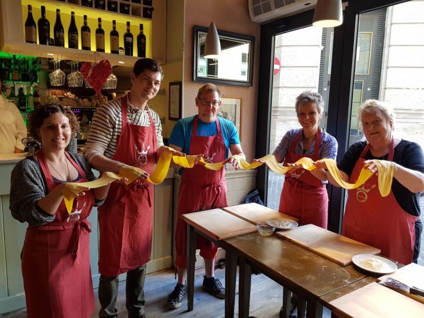 Rome: Pasta Making Workshop with Lunch - The 2.5-hour schedule: How the time gets used