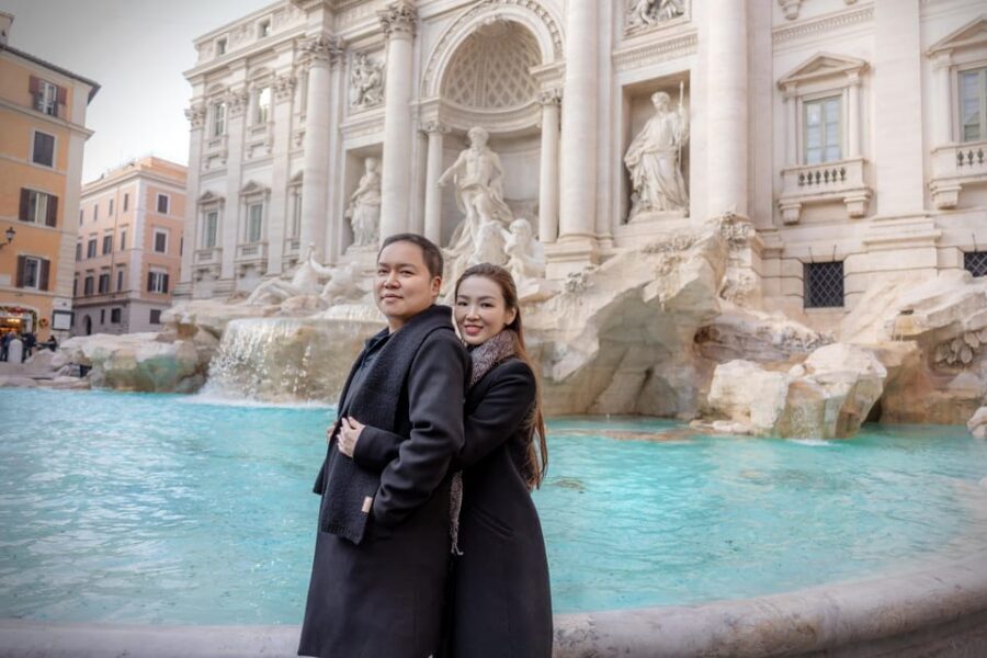 Rome: Personalized Photoshoot outside the Colosseum - Stop two on Via dei Fori Imperiali: landmark views with a walking rhythm