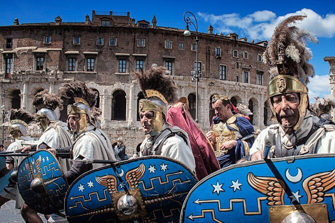 Rome Photo Masterclass: Private Tour & Workshop - Monumento a Vittorio Emanuele II: classic and unusual angles