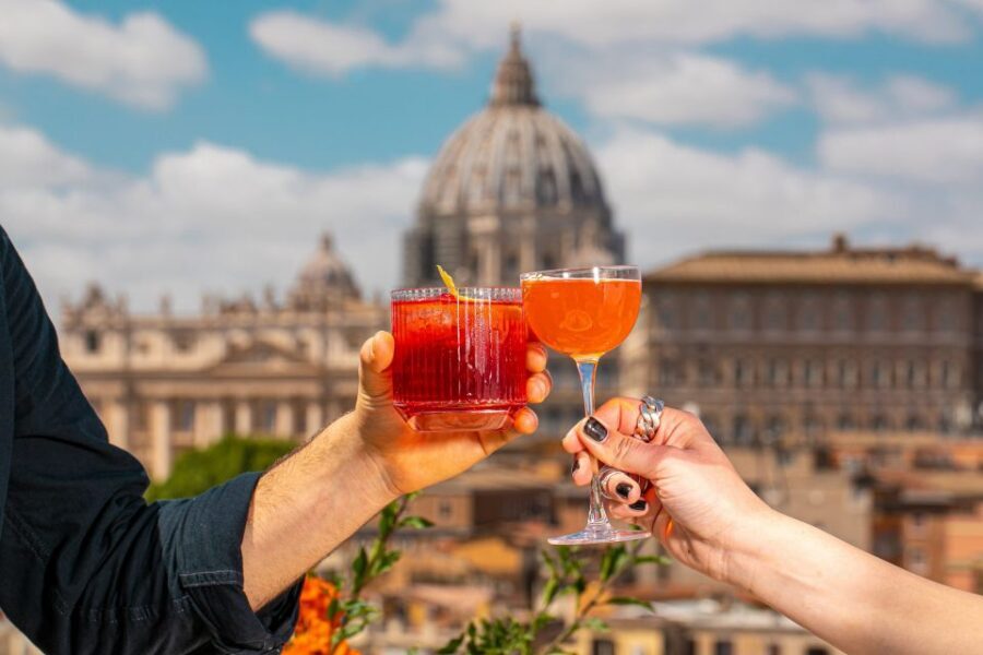 Rome: Piazzas and Fountains Sunset Tour with Aperitivo - Piazza Navona and Campo de’ Fiori: history that still feels alive