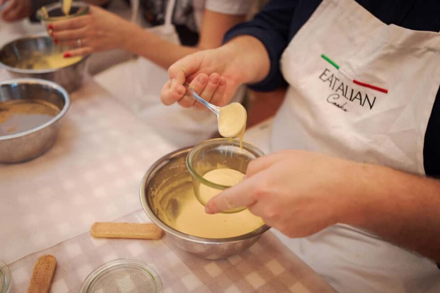 Rome: Pizza and Tiramisu Cooking Class in Piazza Navona - Antica Trattoria Agonale: The Setting and the Flow