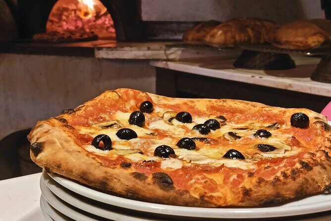 Rome: Pizza Cooking Class combined with Guided Sightseeing - Pizza-Making With a Pizzaiolo: What You’ll Actually Do