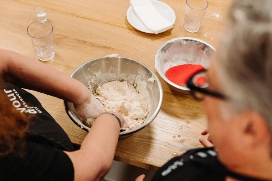 Rome: Pizza Making Class with Gelato & Drinks Included - Who this class suits best (and who should skip it)