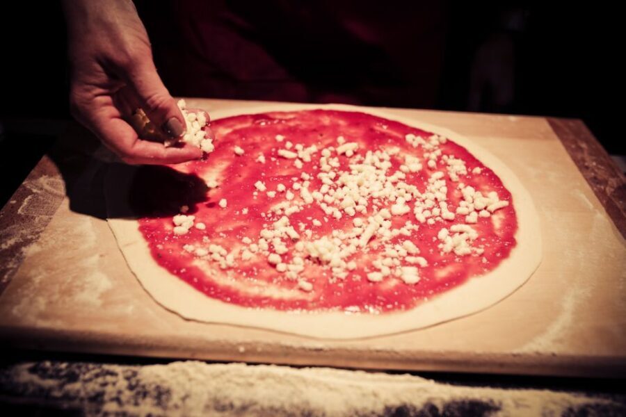 Rome: Pizza-Making Course with Dinner - Dinner included: bruschetta, pizza, dessert, plus drinks