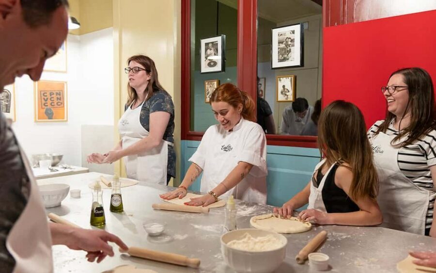 Rome: Pizza & Tiramisu Making Class with Wine & Limoncello - Key things to know before you go