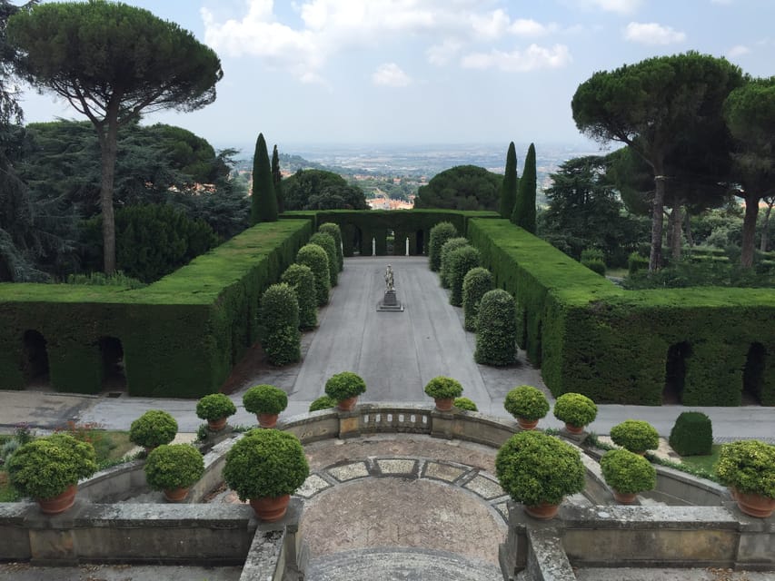 Rome: Pontifical Villa Gardens at Castel Gandolfo Minibus - Papal Gardens at Castel Gandolfo: why this place feels different