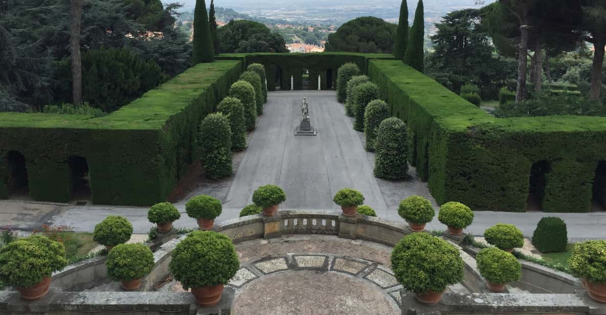 Rome: Pontifical Villa Gardens at Castel Gandolfo Minibus - Getting there: the meeting point that matters more than you think