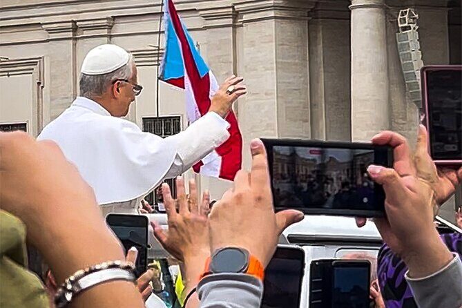 Rome: Pope Leo XVI Audience with Guided Entrance - What this is best for