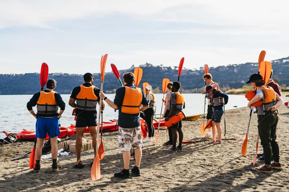 Rome: Popes' Lake, Kayak Tour with Swimming & Roman Pizza - Break time, snacks, and the swim from a kayak-only beach
