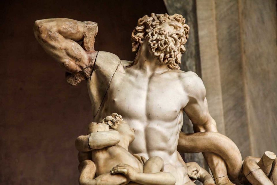 Rome: Private 2-Day Guided City Highlights Tour - Colosseum and Roman Forum: what your guide makes click