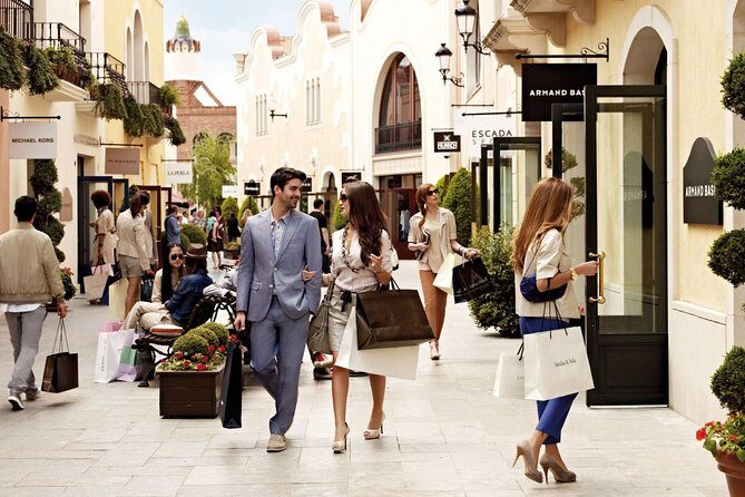 Rome Private Car & Chauffeur for Business, Shopping, Sightseeing - Your Driver Isn’t a Licensed Guide (But Explanations Happen)